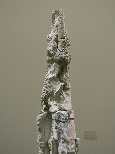 Pointing Figure Column (detail), 1985 | Stoneware, Porcelain and Oxides | Photo: DeWitt Cheng