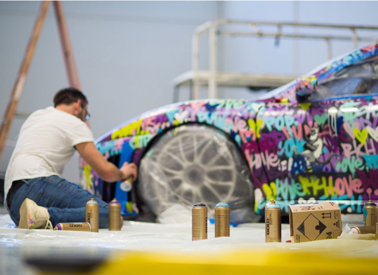 Ben Levy at work on a F430