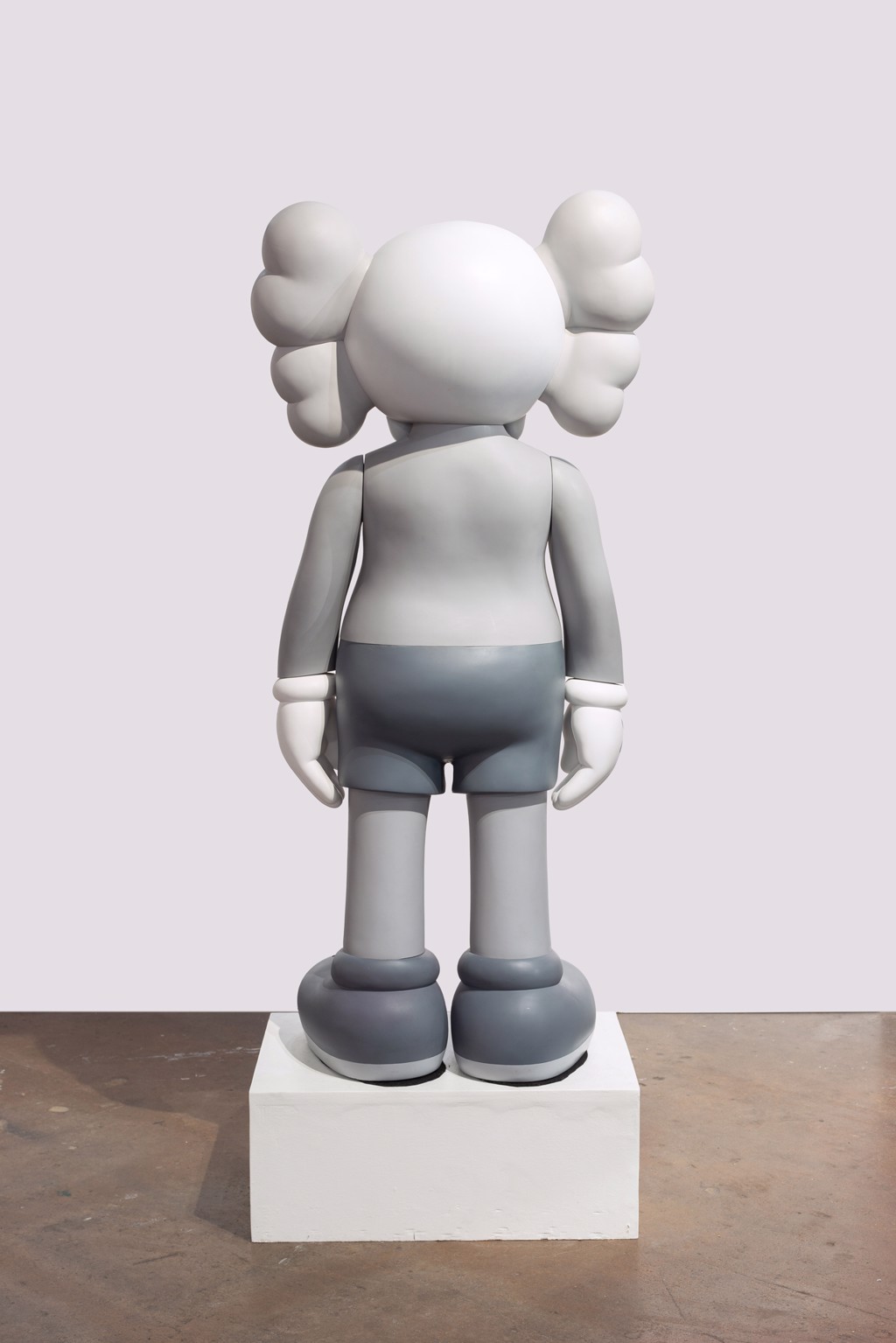 【ププ】【新品未使用品】KAWS FAMILY  &quot;Grey Pink&quot; $_12.JPG?set_id=880000500F
