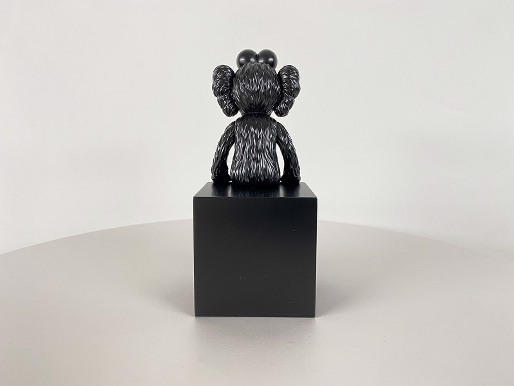 Bronze - Seeing by Kaws | Manabia Fine Arts