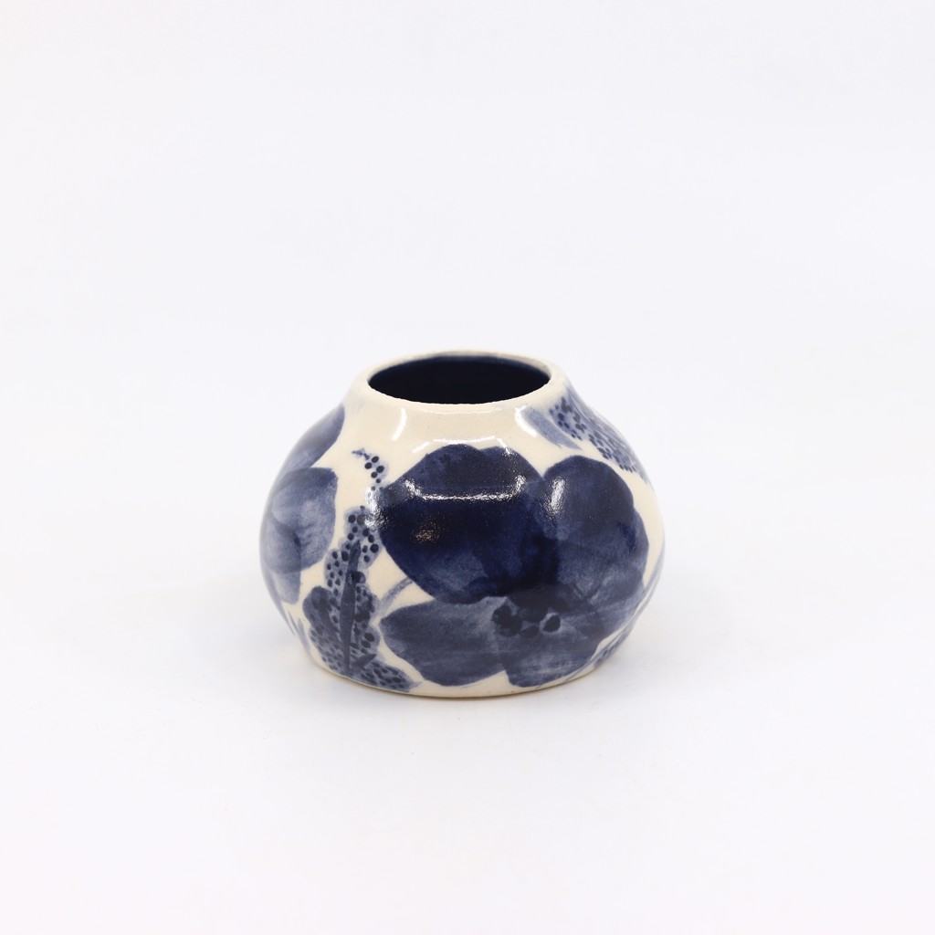 Tiny Vase by Kat Kinnick