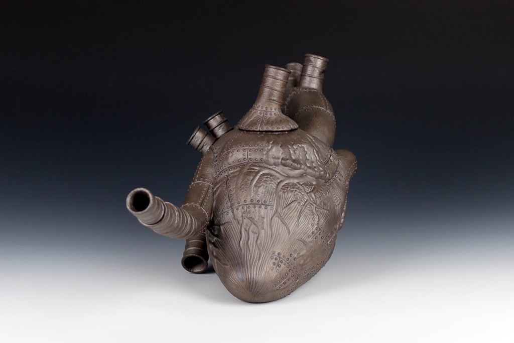 Heart Teapot: Internal Combustion Metamorphosis (Yixing