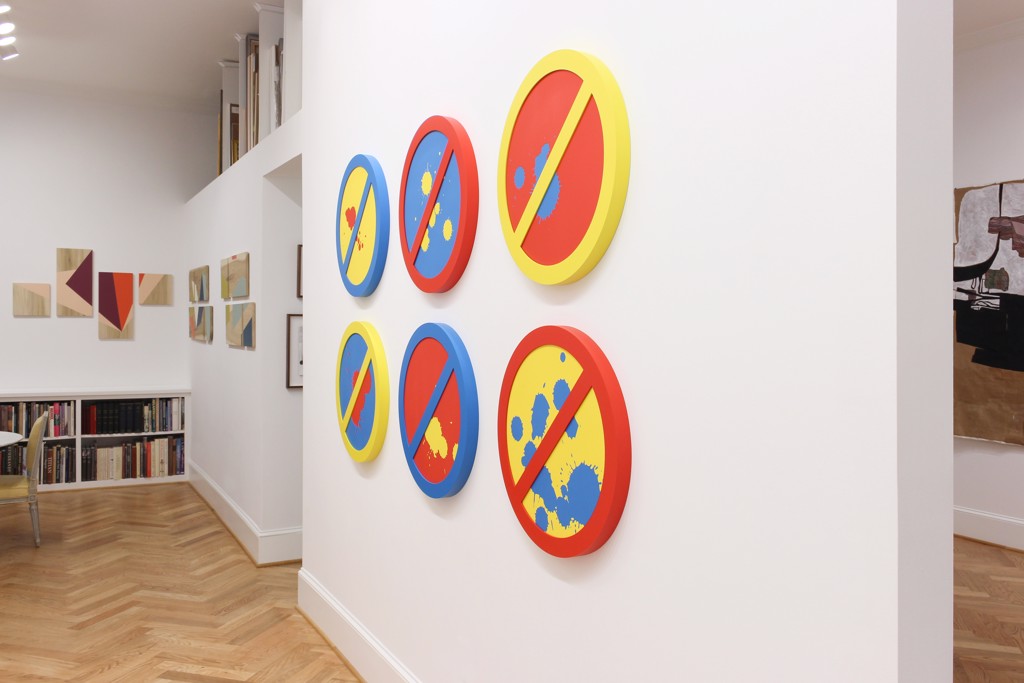 No Porten (Yellow on Blue) by Michael Porten