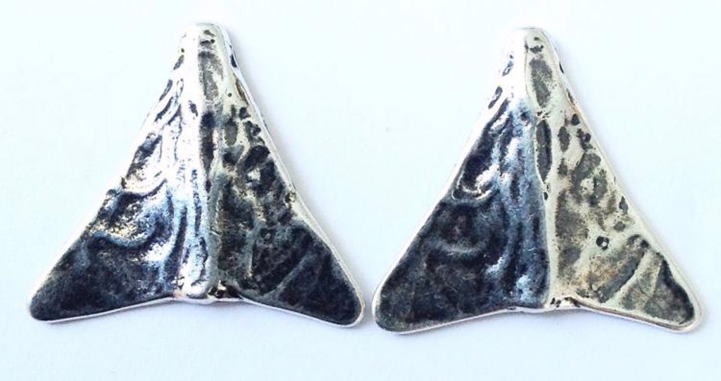 Triangle Posts by Mummy's Bundle | Eisenhauer Gallery