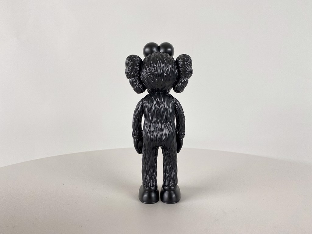 Bronze - BFF by Kaws | Manabia Fine Arts