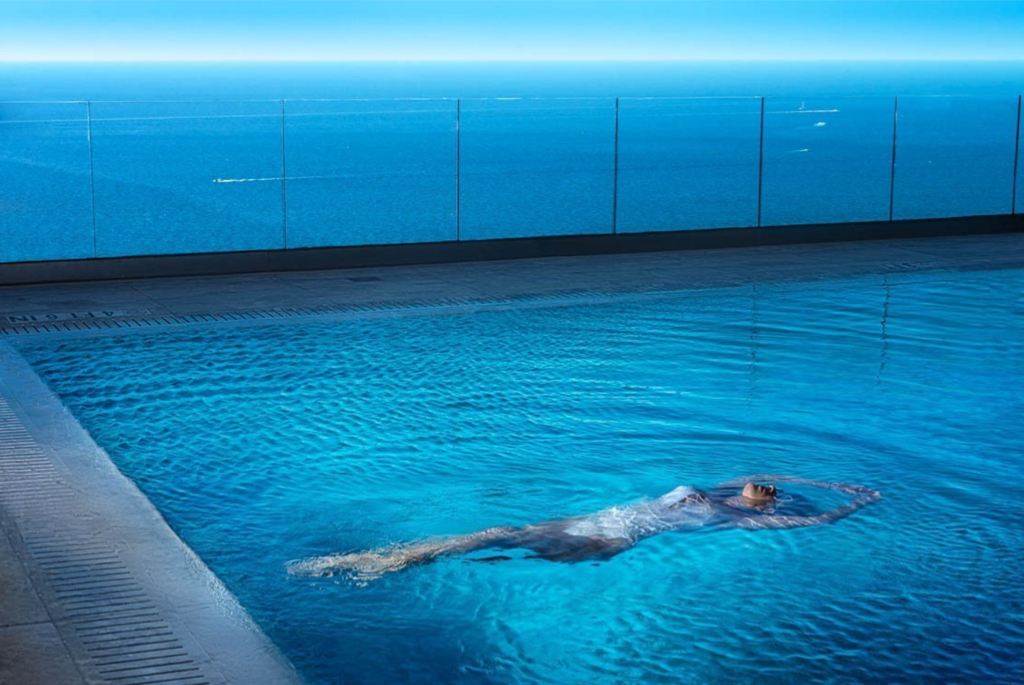 The Escapist by David Drebin | Onessimo Fine Art