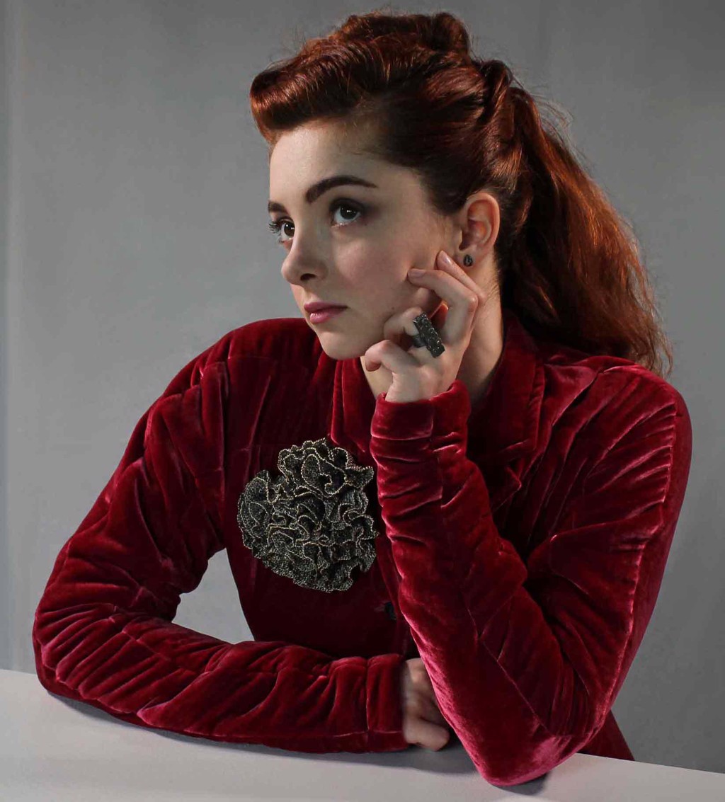 ruffledheart brooch by Lola Brooks