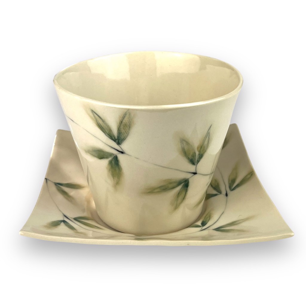 Soup Bowl & Saucer by Mari Kuroda