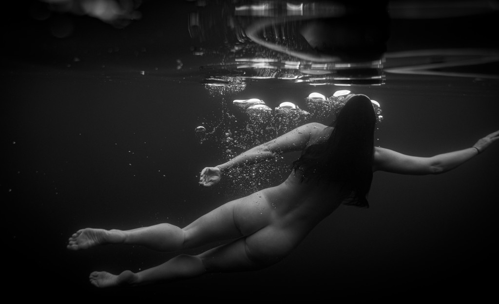 Siren's Bubbles by Dean Burke