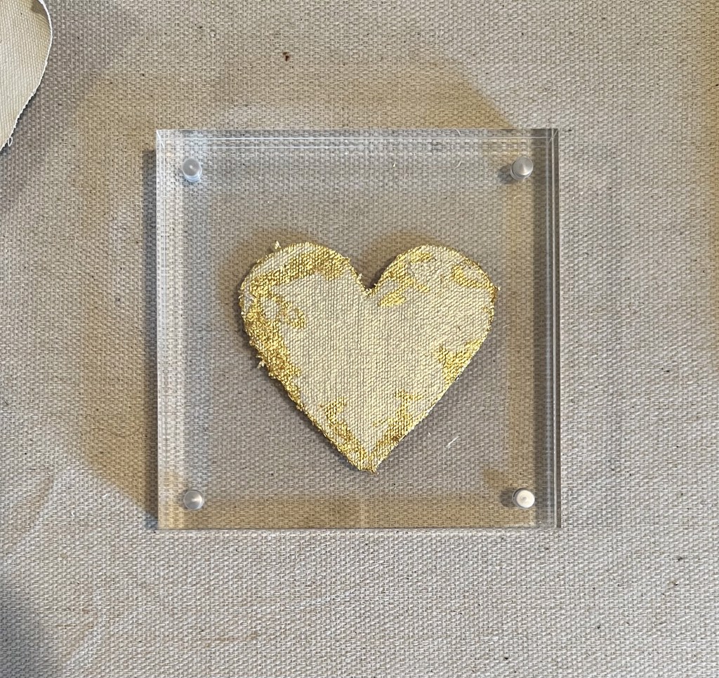XO by Leslie Poteet Busker