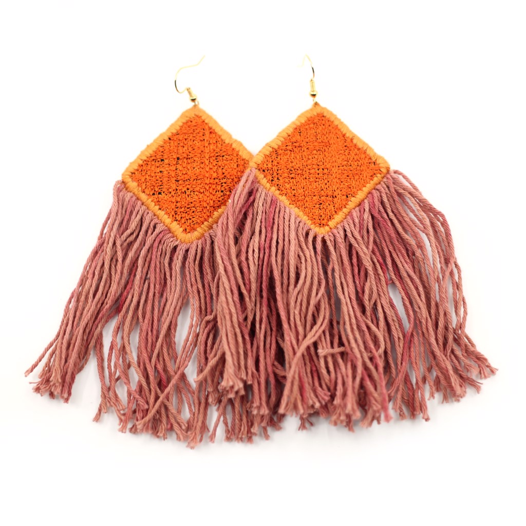 Aretes Indus Rombo con Flecos by Vianney Méndez