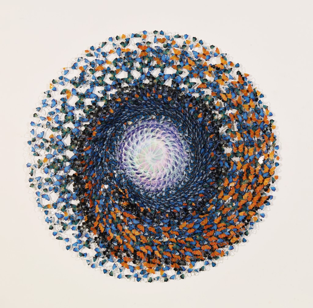 Dreamcatcher Light Wave by Annalù | Samuel Lynne Galleries