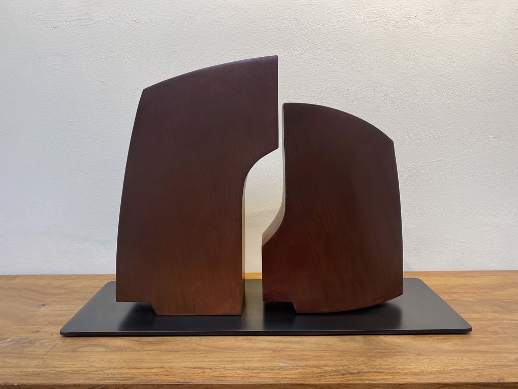 Petite Confidence 15/25 by Pascal Piermé