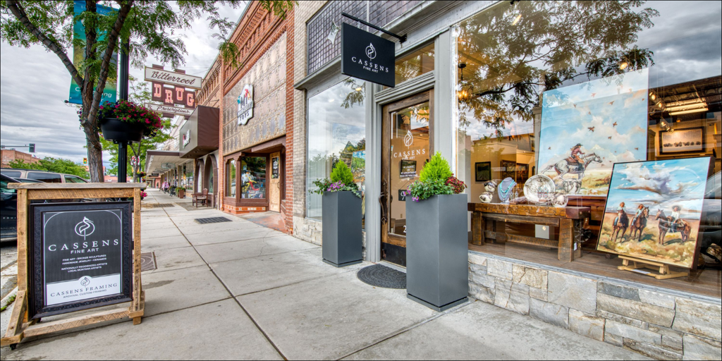 The front of Cassens Fine Art on Main Street in Hamilton