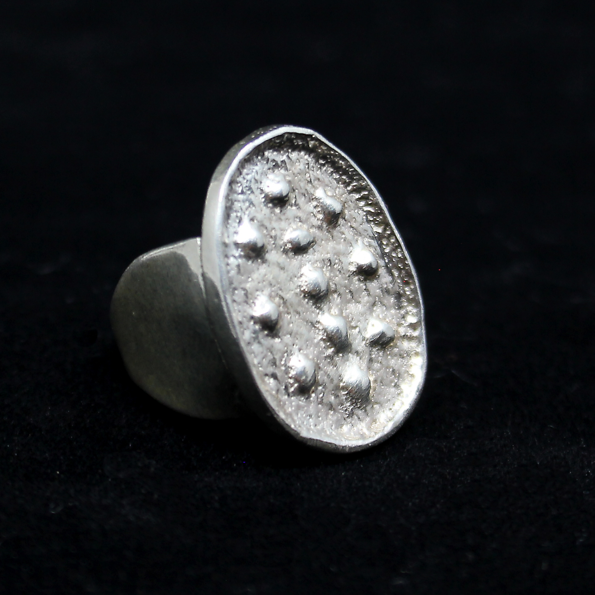 Oval Dots Ring by Jeremiah Rosethorn