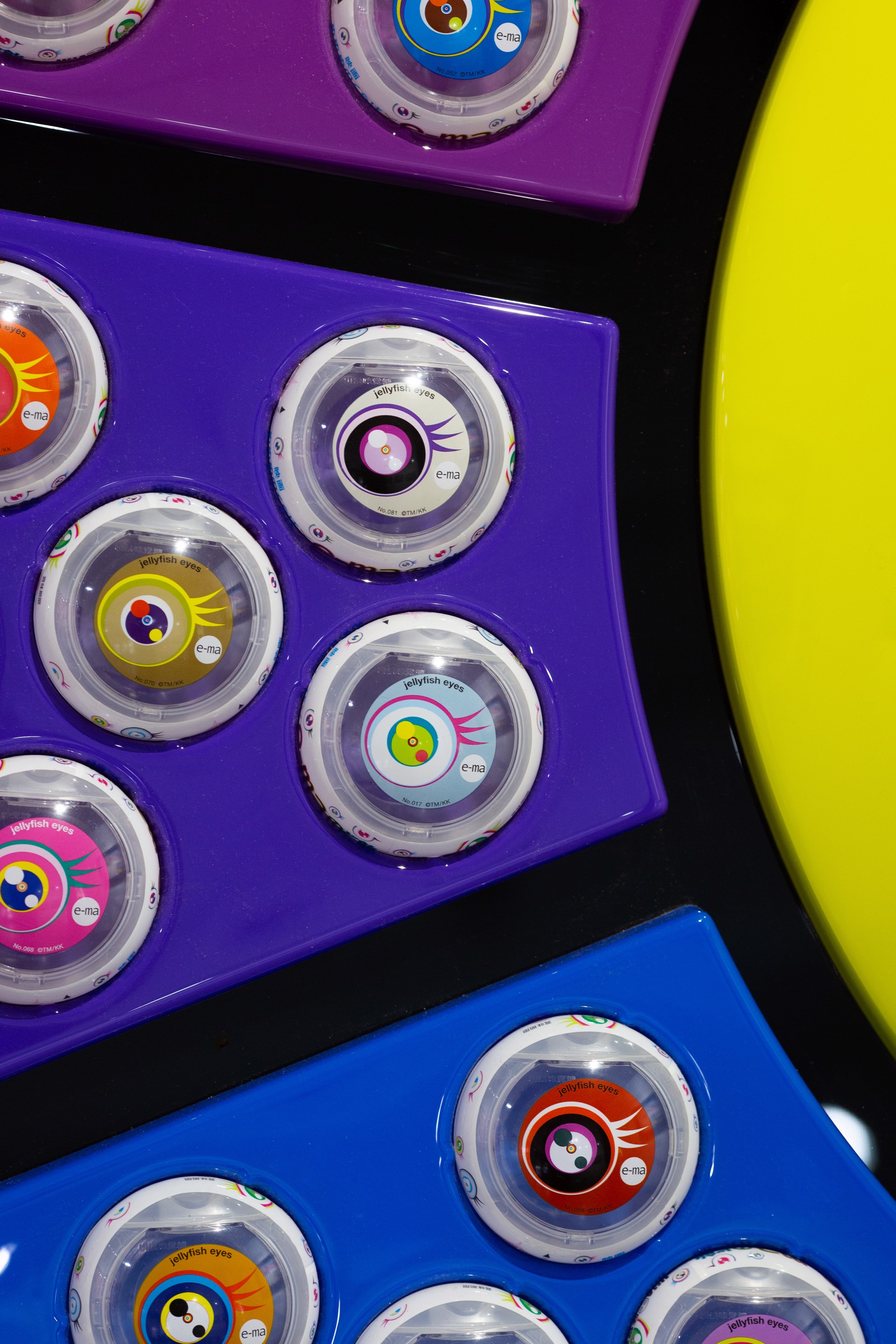 Jellyfish Eyes × e-ma Flower Stand Happy Rainbow by Takashi Murakami