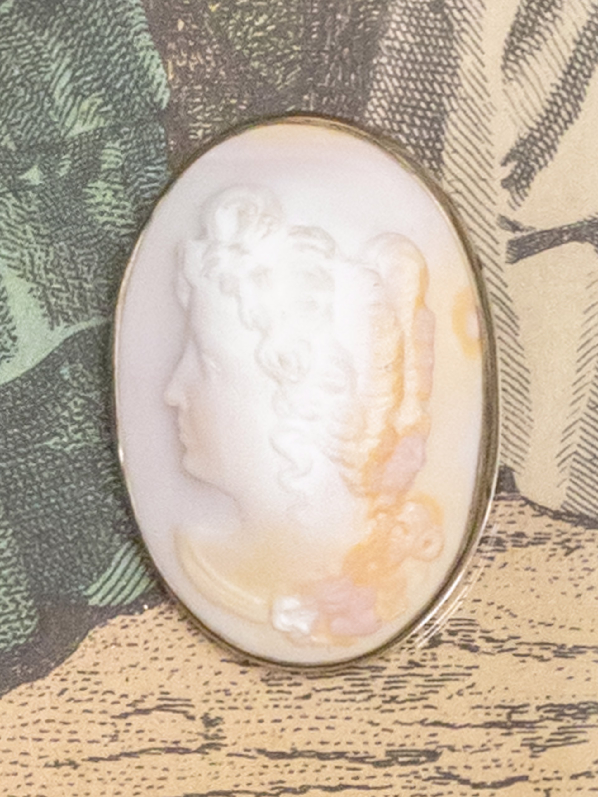 Left Facing Woman Cameo by Cameo