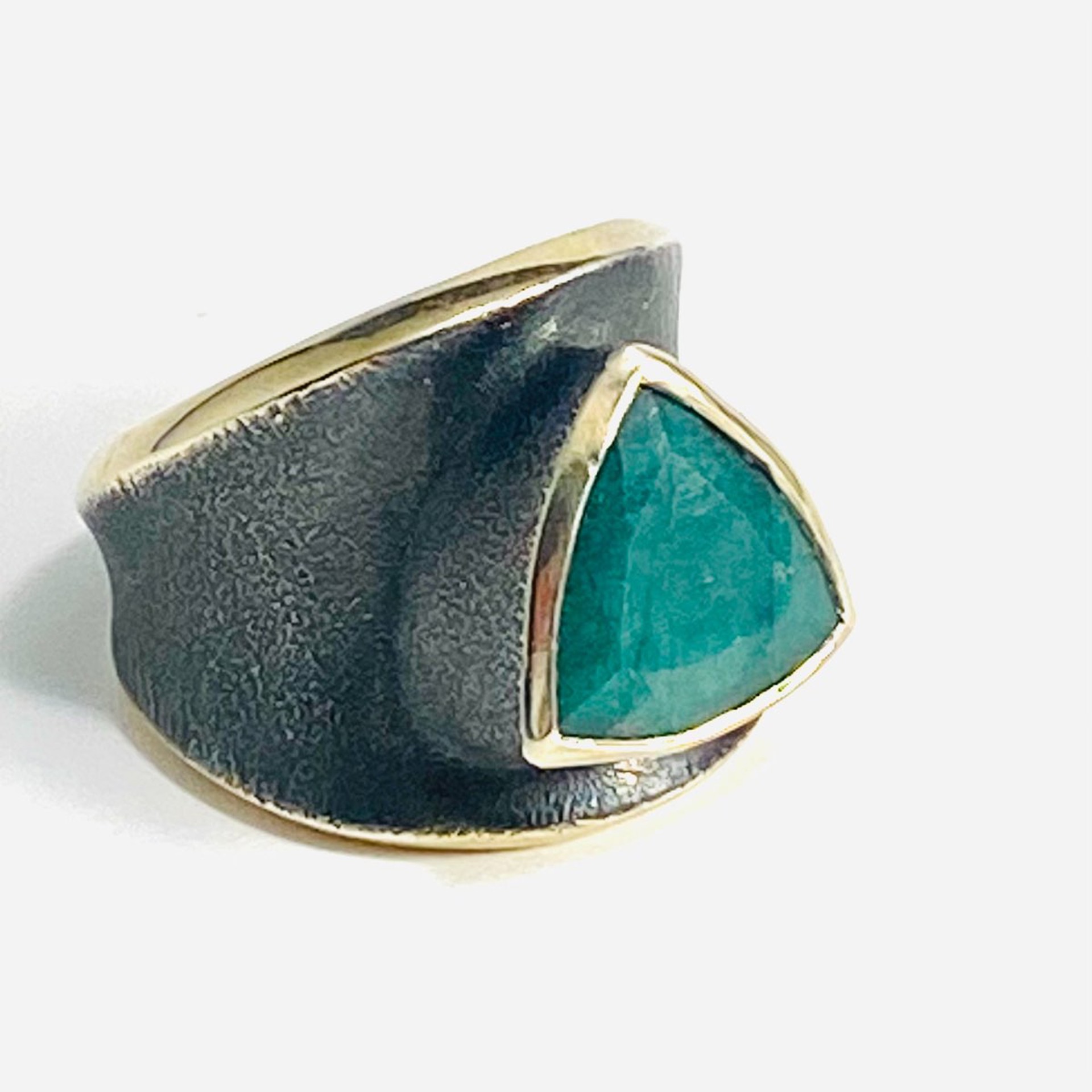 Large Faceted Indian Emerald Oxidized Wide Band Ring sz10 by Bora