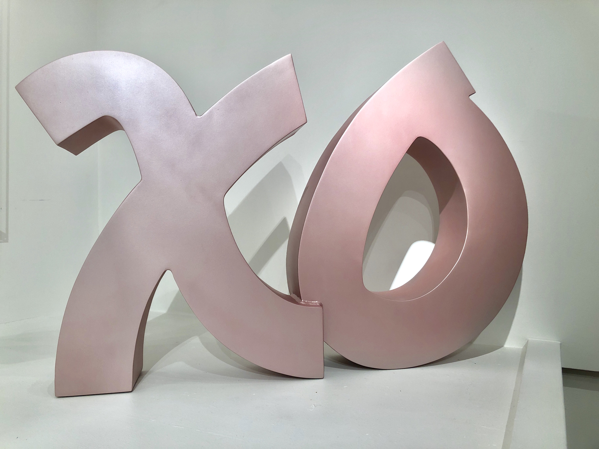 XO Sculpture by Tara Conley