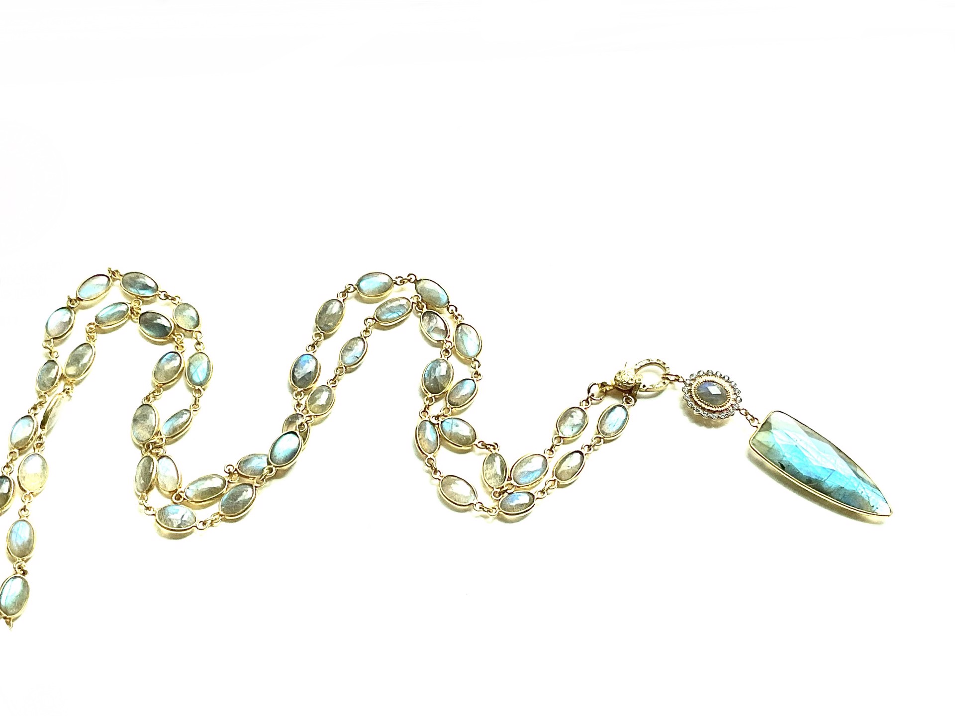 MLJA8510E Labradorite/WhtTpz Pendant wDiamonds on Chain of Bezel-set Smooth Labradorite Ovals by Melinda Lawton Jewelry