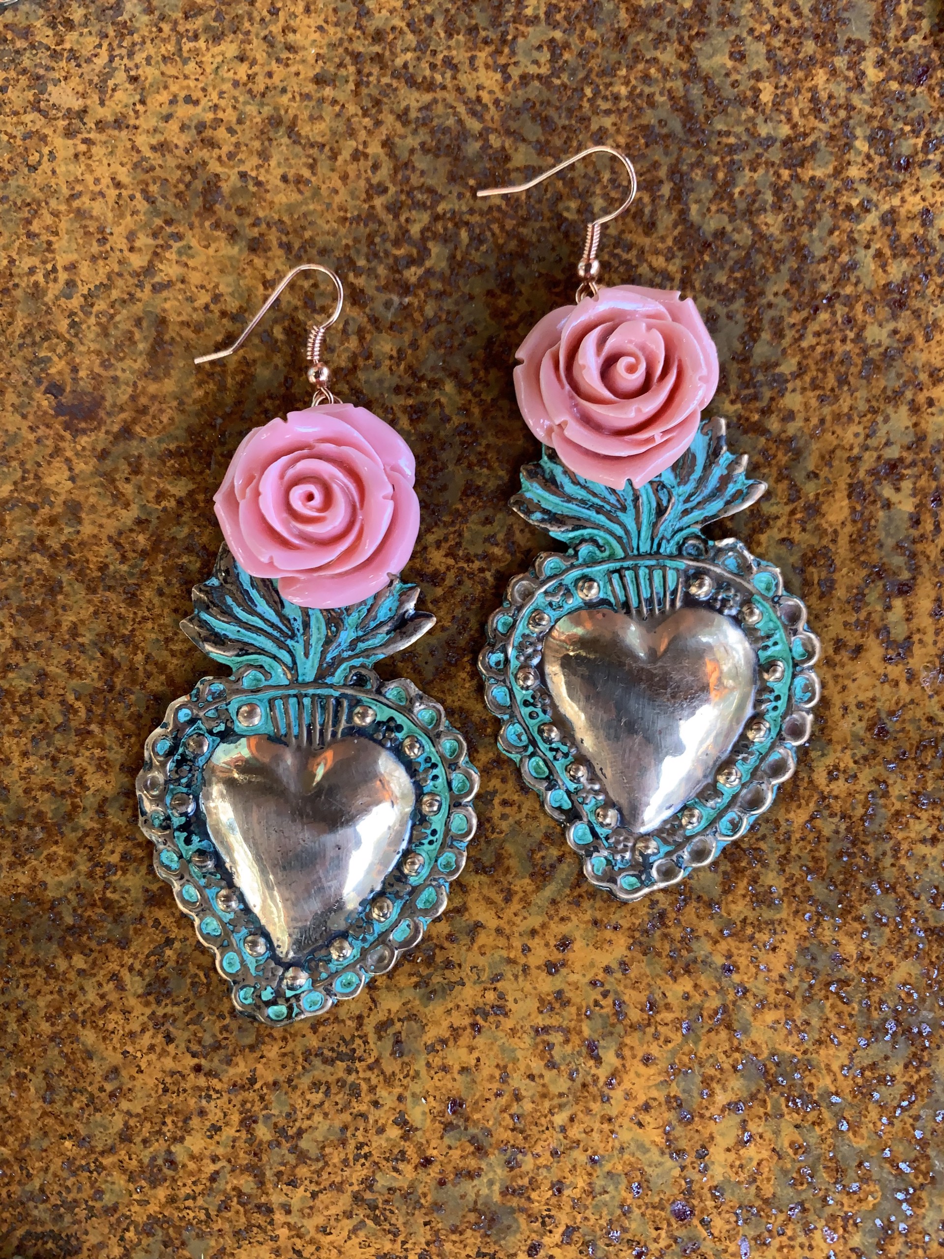 K472 Large Sacred Heart Earrings with Pink Roses by Kelly Ormsby