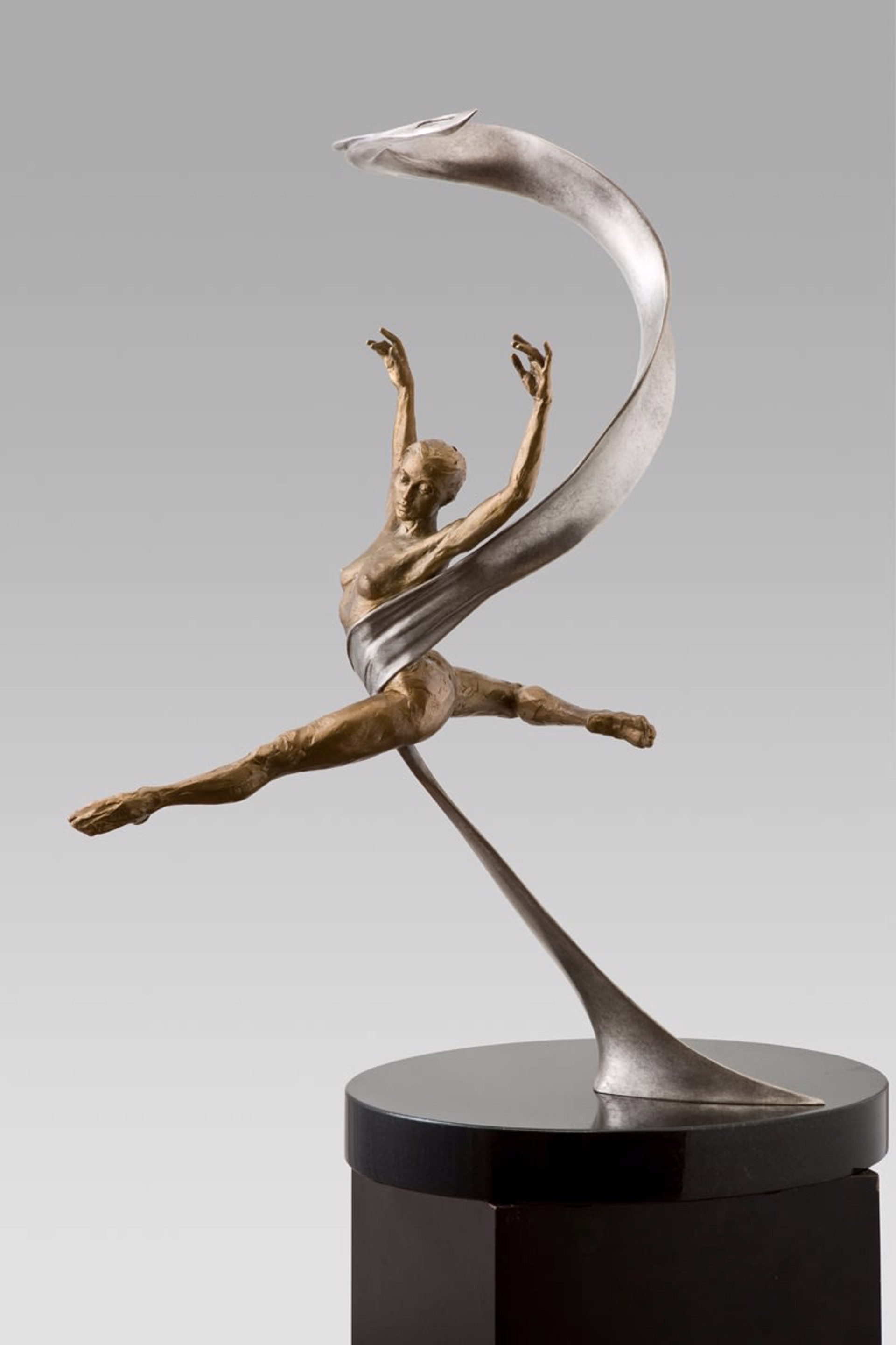 Ballet Femme (Maquette) by Paige Bradley