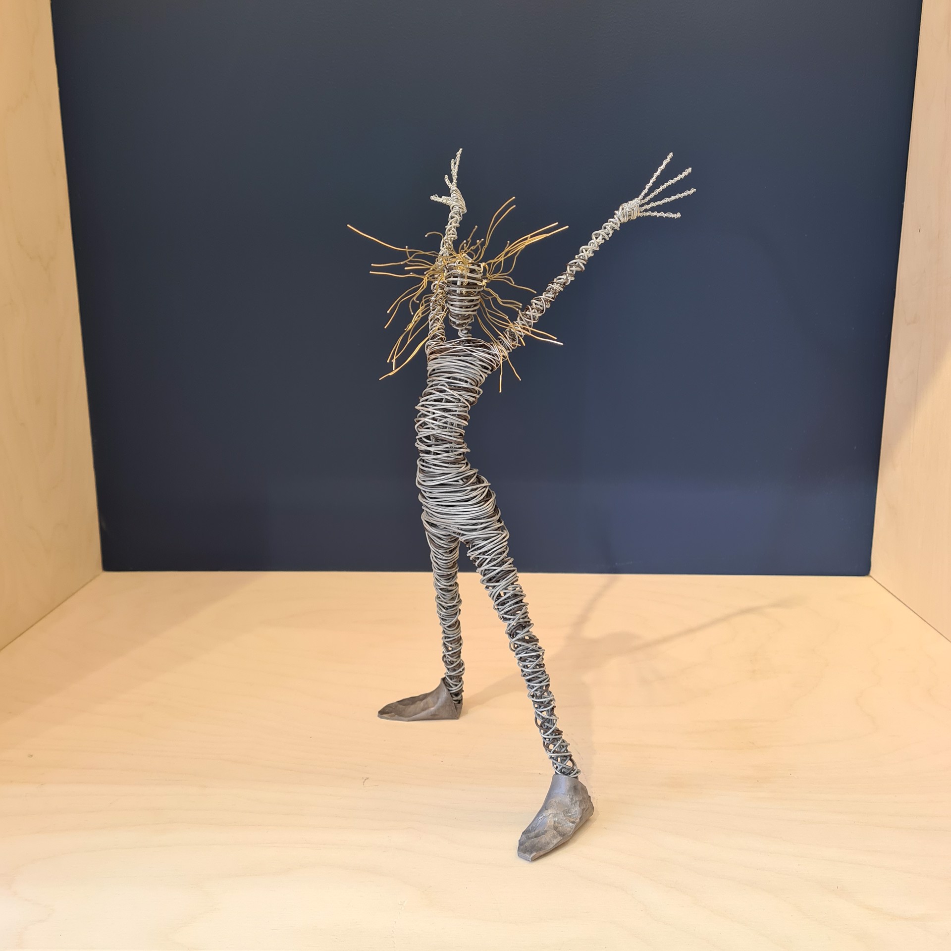 Arms Up Wire Sculpture by Rachel Ducker