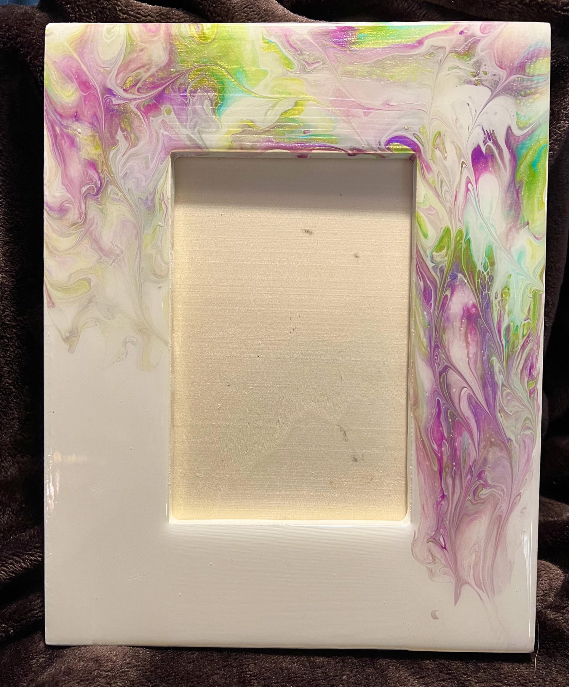 Resin Pour Frame for 4"x6" by Alisa Butler
