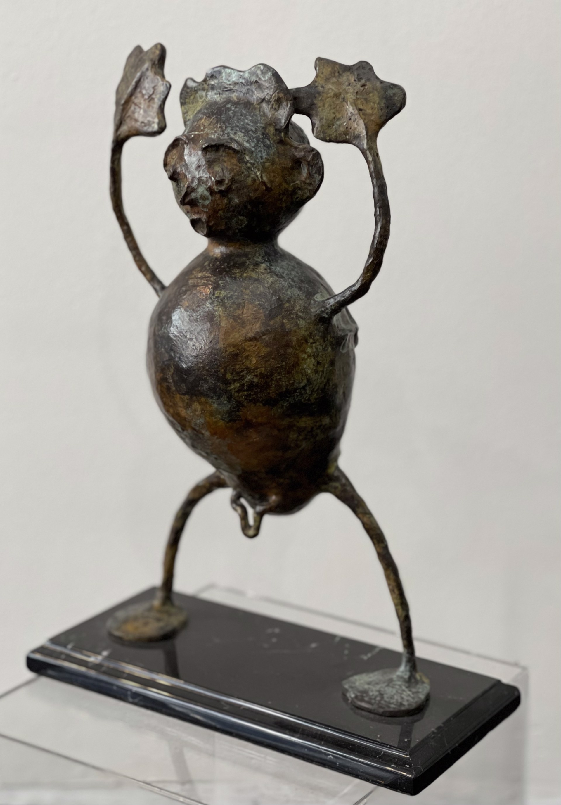 Niño-Niña (Boy-Girl) by Gabriel Mendoza