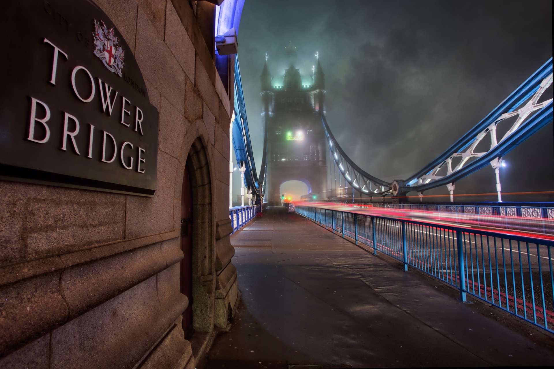 Tower Bridge by Thomas Zimmerman