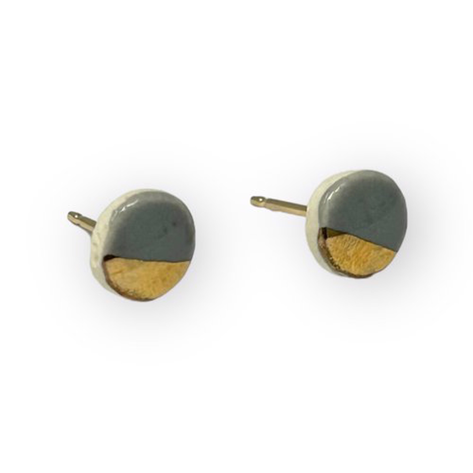 Tiny Pebble Studs - White/Gold by Zoe Comings