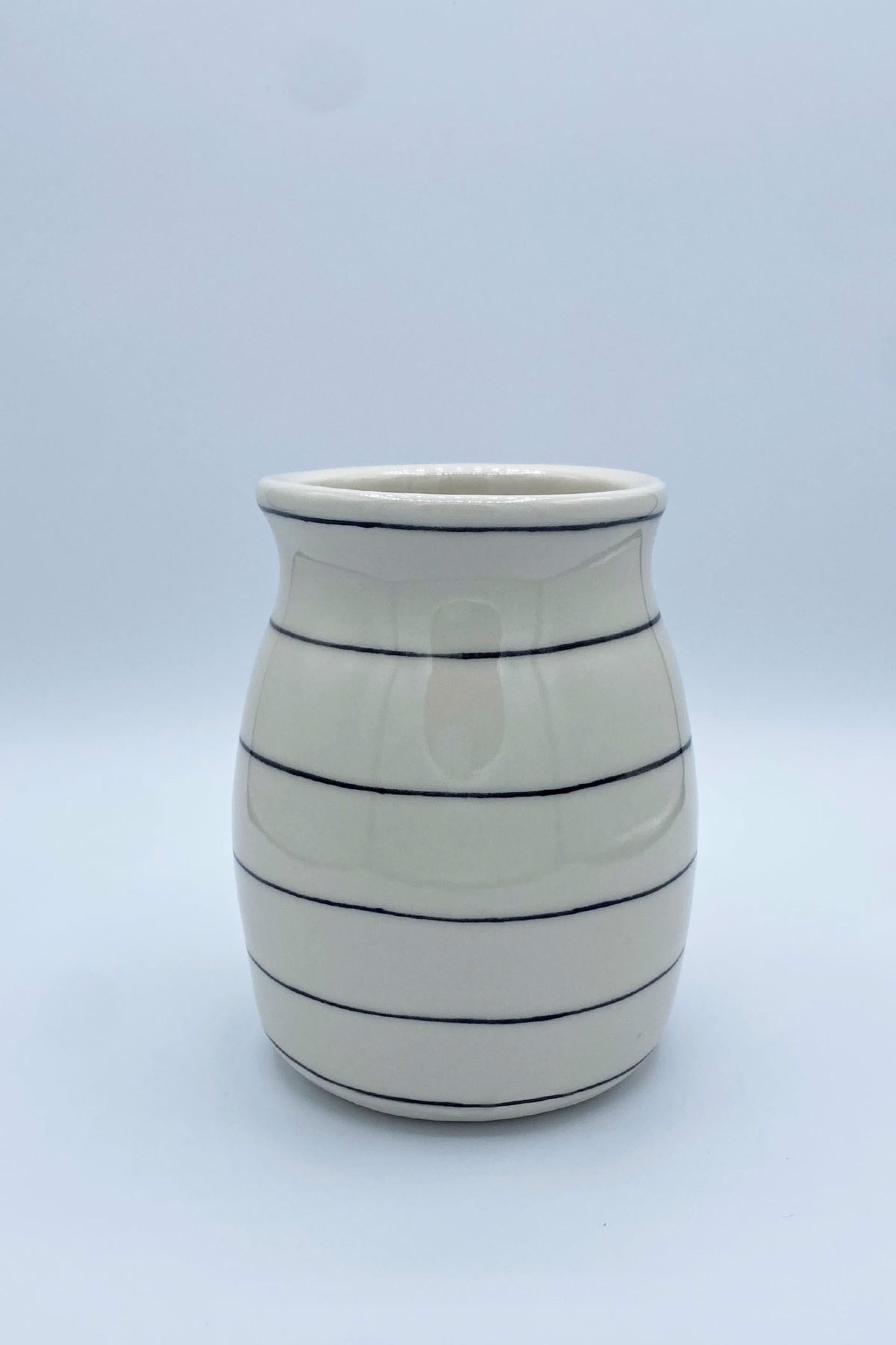 Line Vase 6 by Laura Cooke