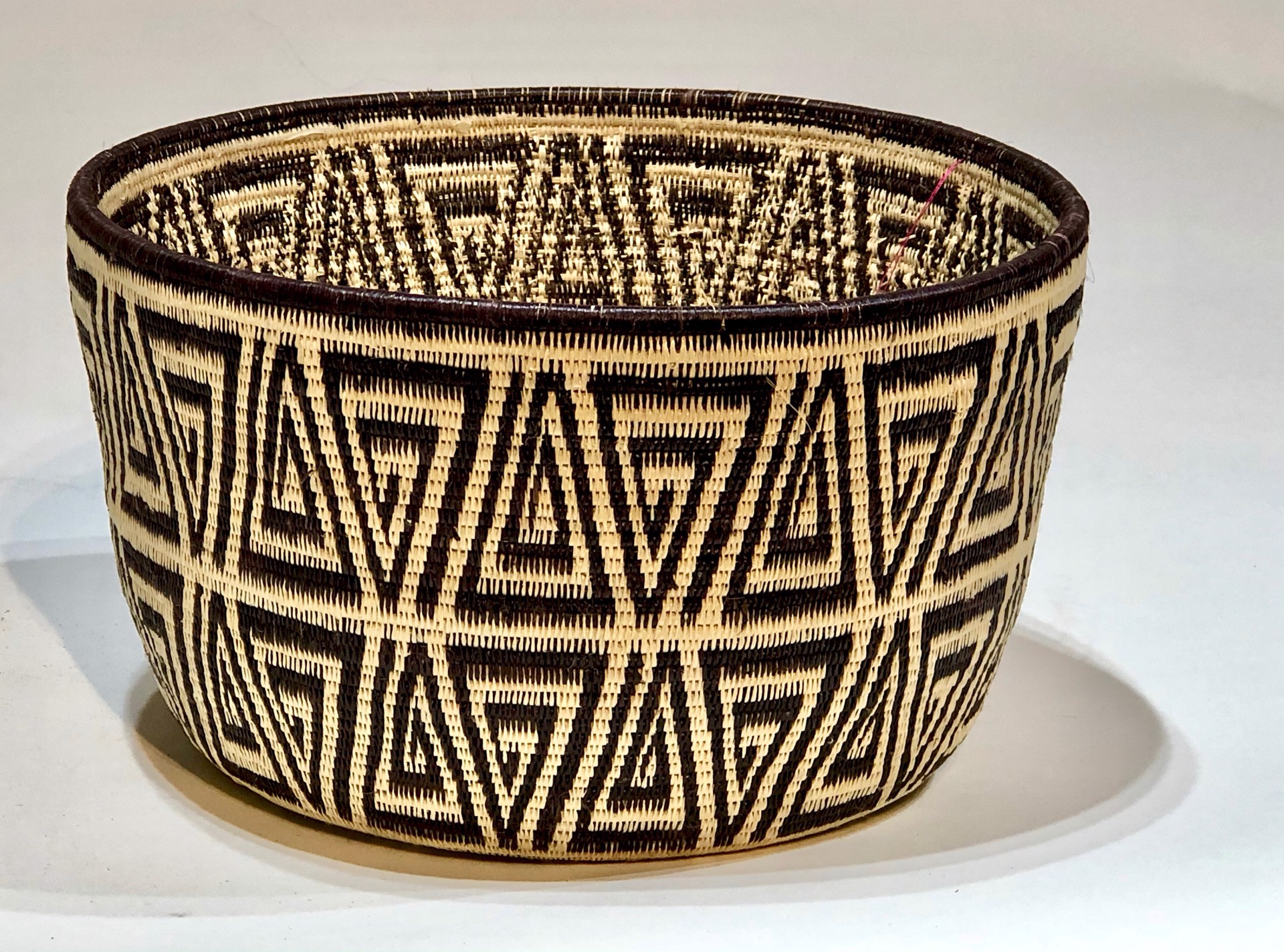 Black and White Geometric basket by Wounaan & Embera Panama Rainforest Baskets Wounaan