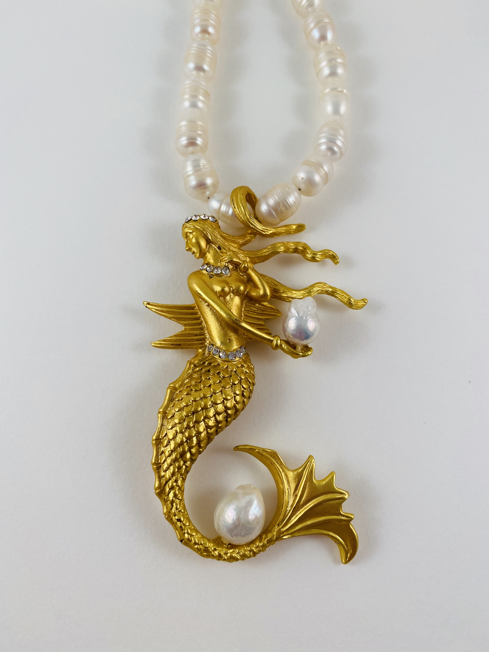 White Pearl Necklace, designer pendant (gold plate) by Nance Trueworthy