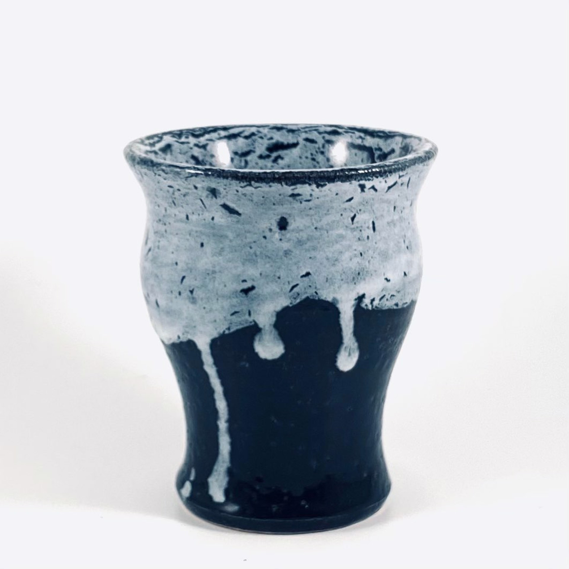 SB21-6 Black and White Drip Cup by Silas Bradley