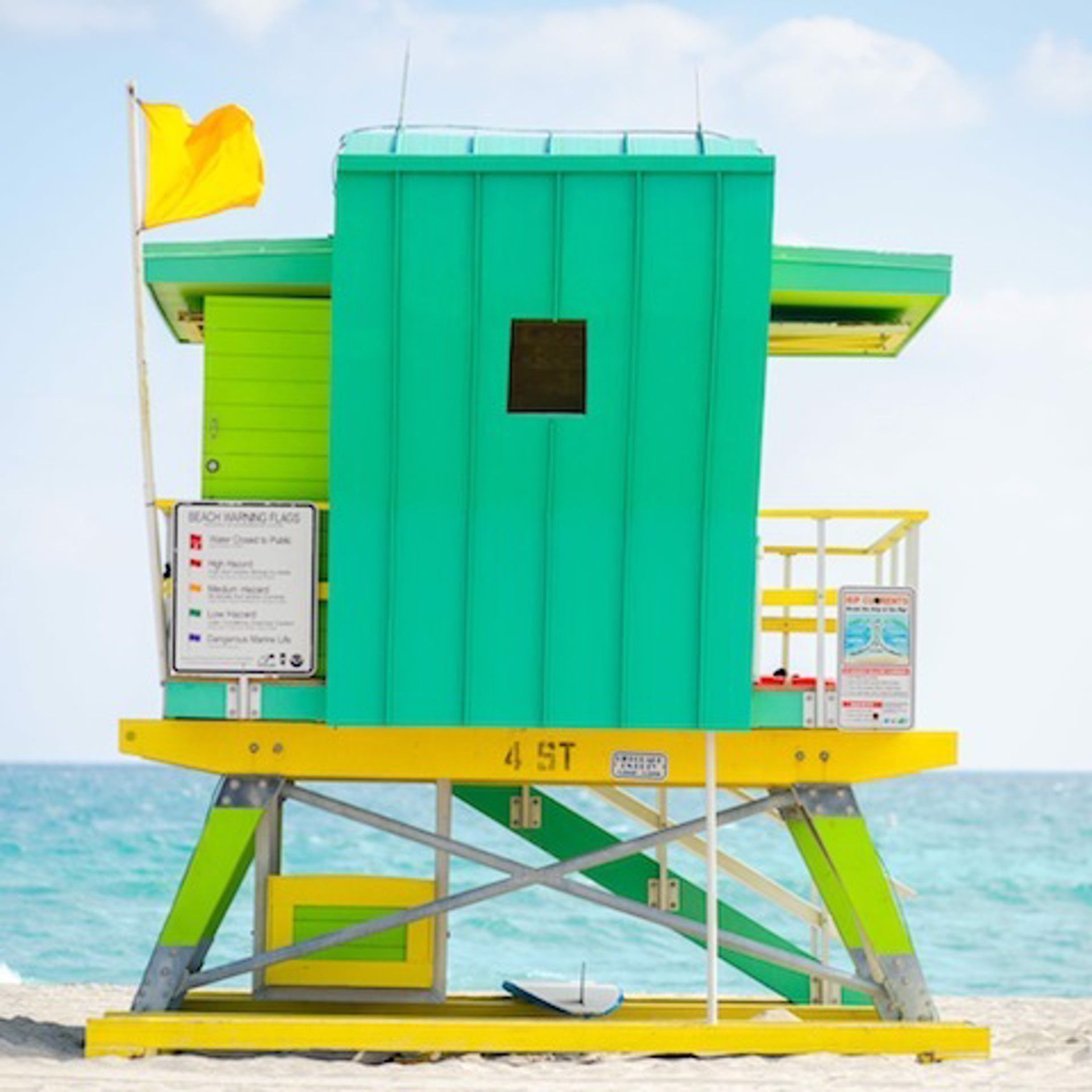 4th Street Lifeguard Stand, Rear View by Peter Mendelson