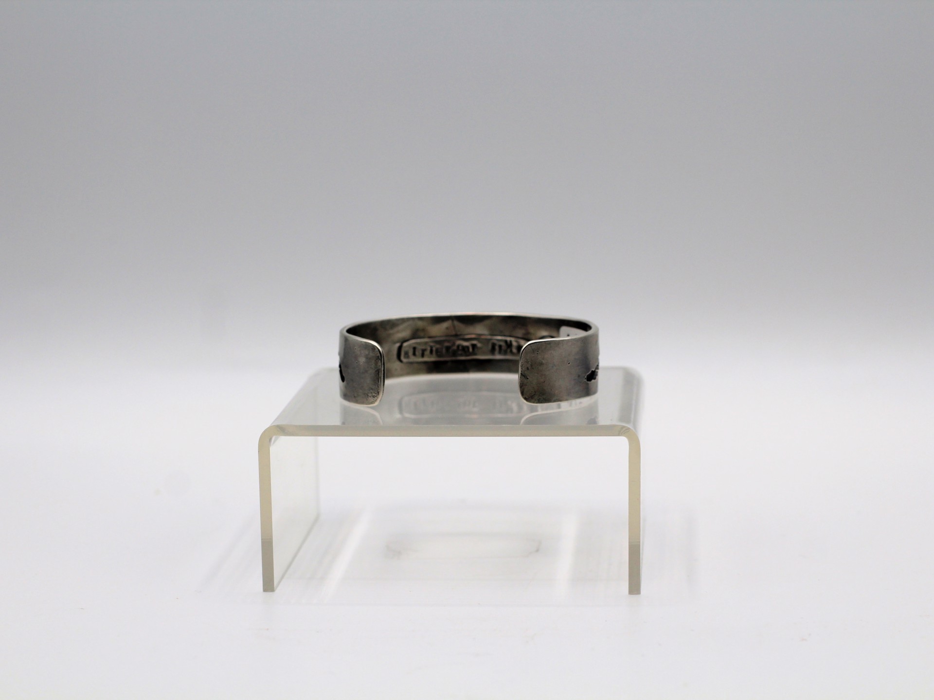 Small Bitterroot Cuff (Sterling Silver) - Victor to Stevi by Emily Dubrawski