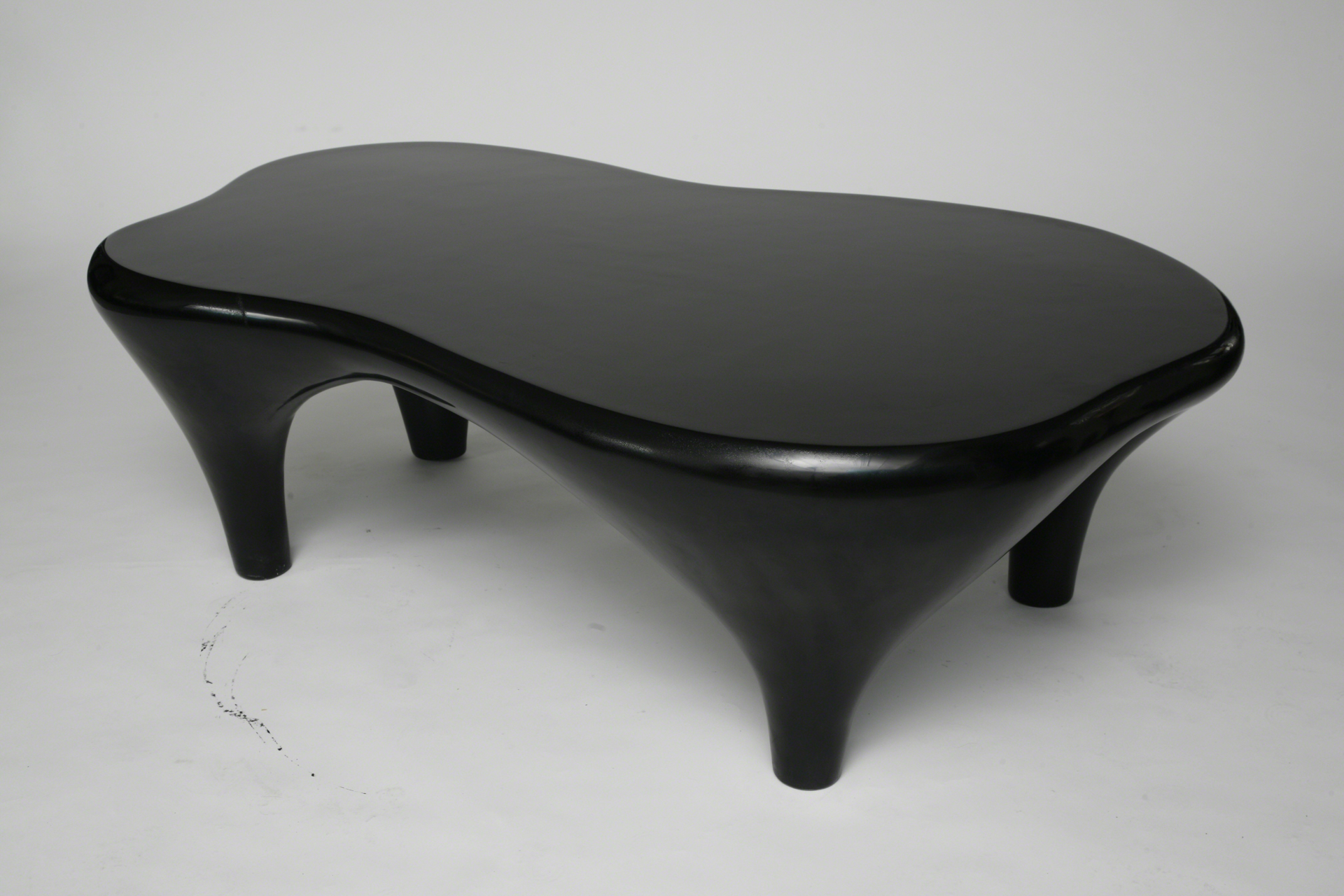 "Toro" Coffee table in black by Jacques Jarrige
