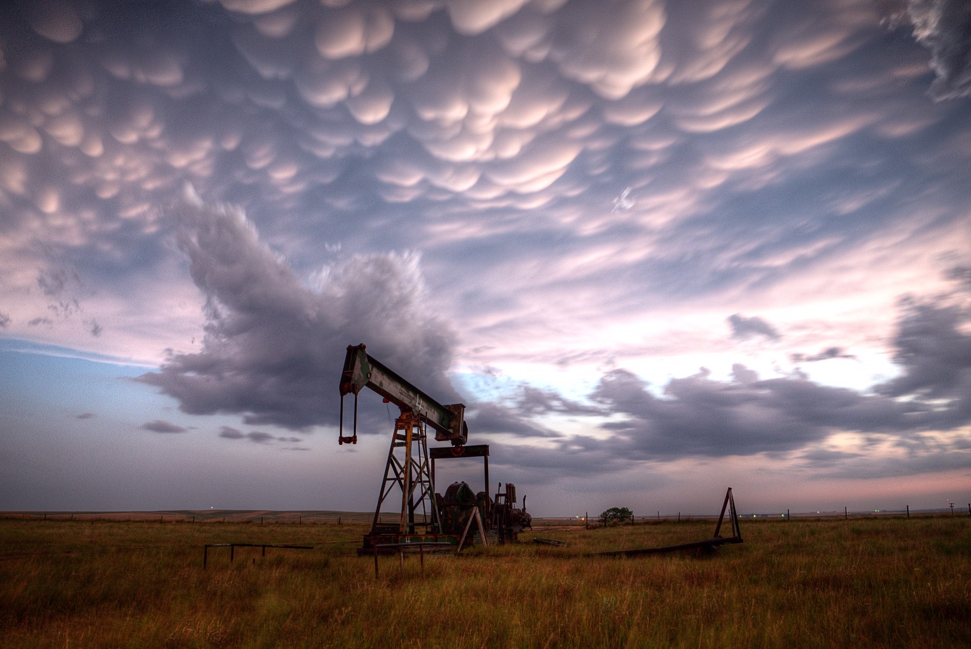 Cloudy Oil by Thomas Zimmerman
