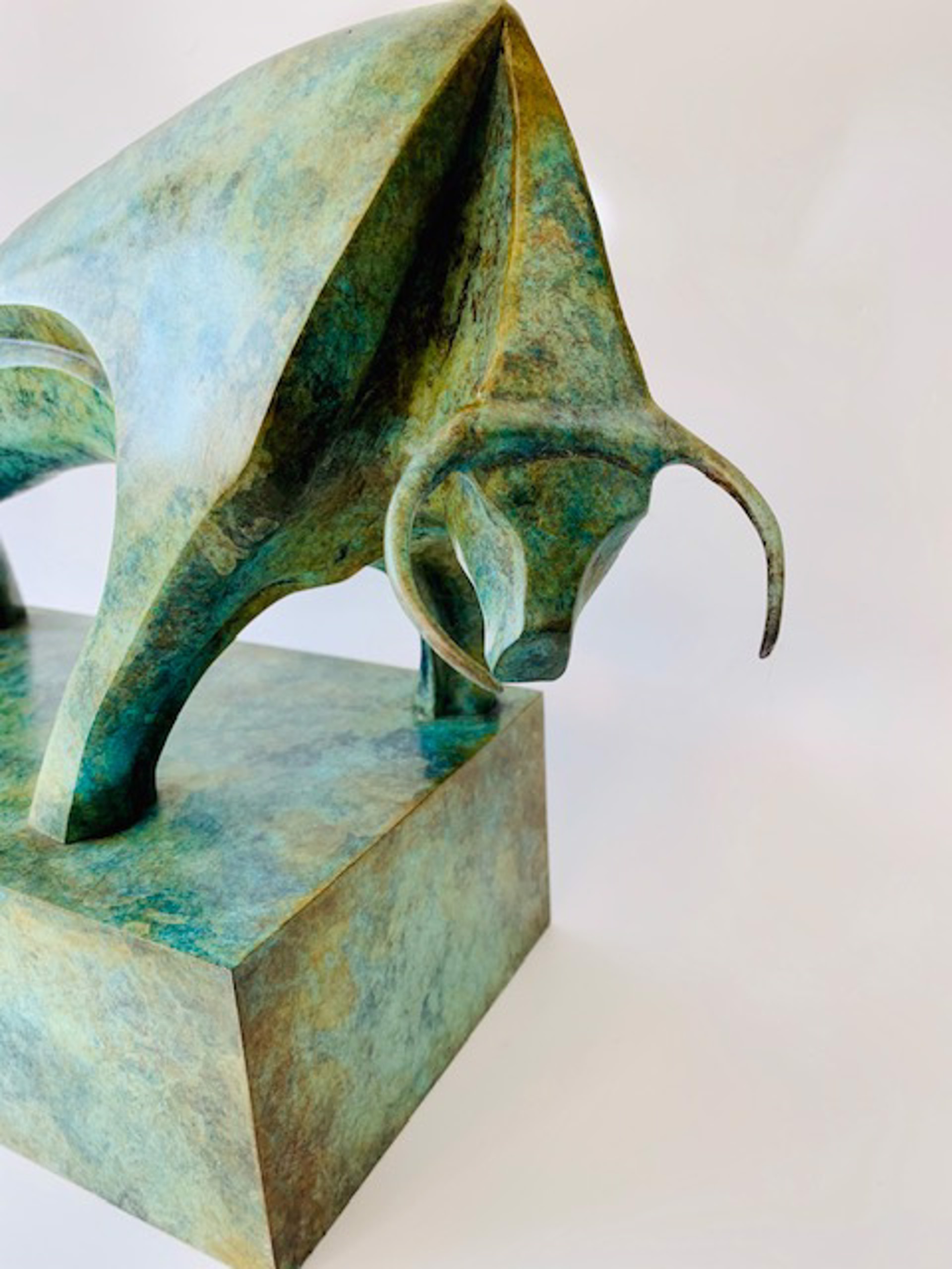 Le Taureau - bronze bull sculpture