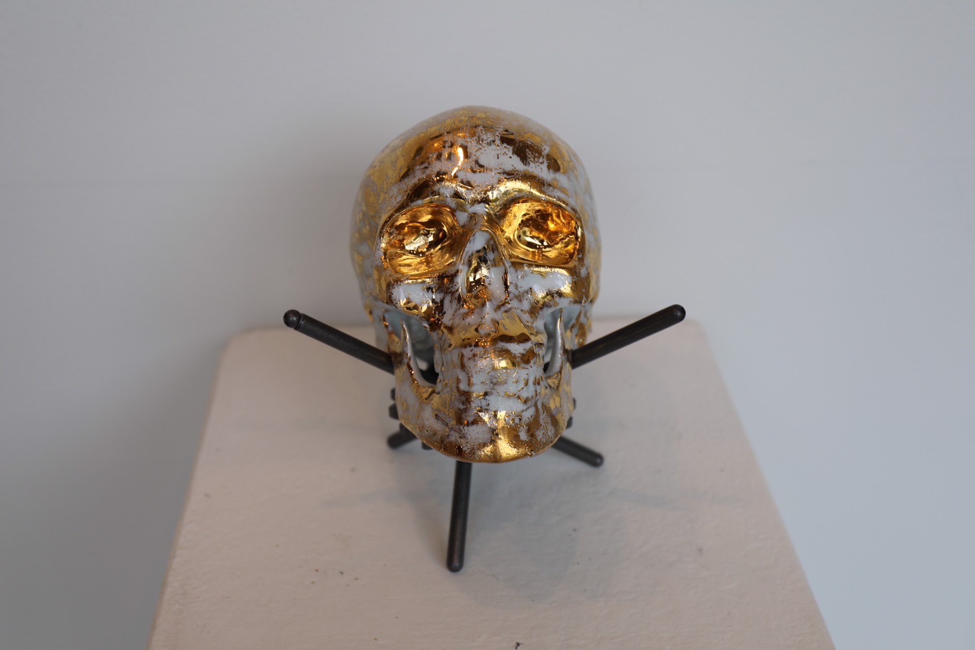 Skull Gold B by K.olin Tribu x NooN