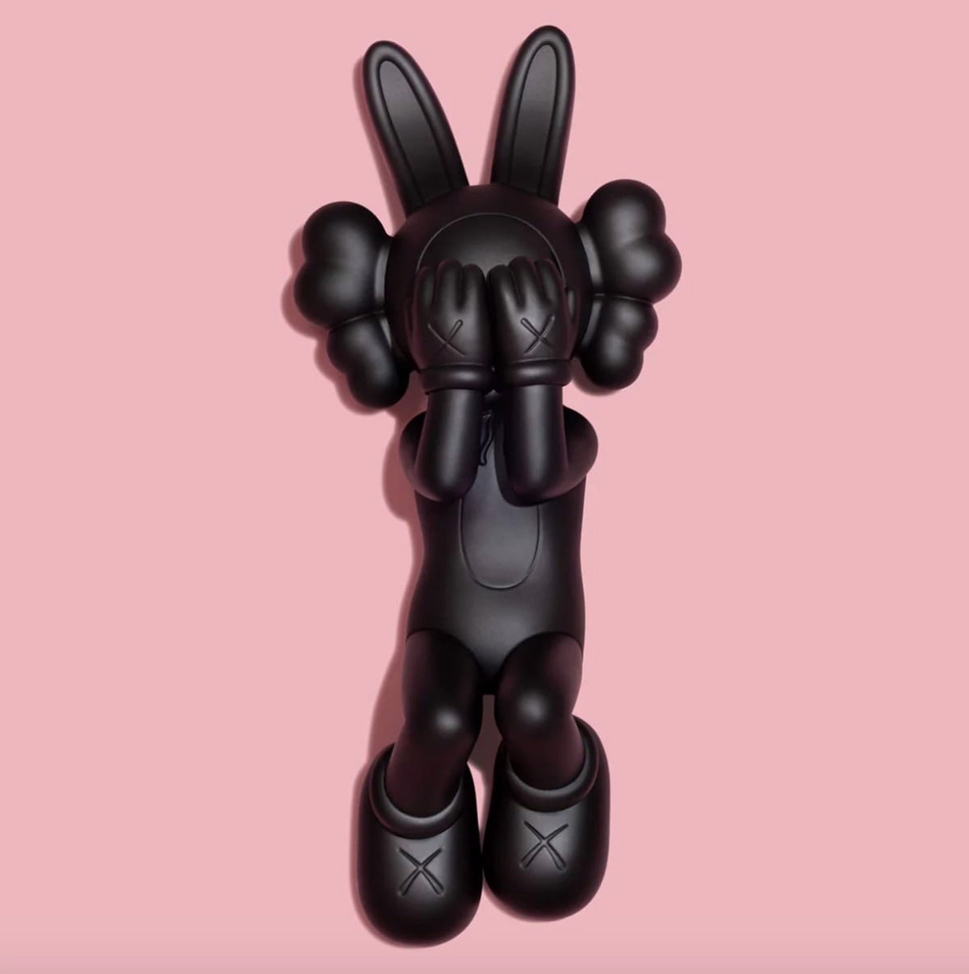 HOLIDAY INDONESIA - ACCOMPLICE Figure (Black) by Kaws