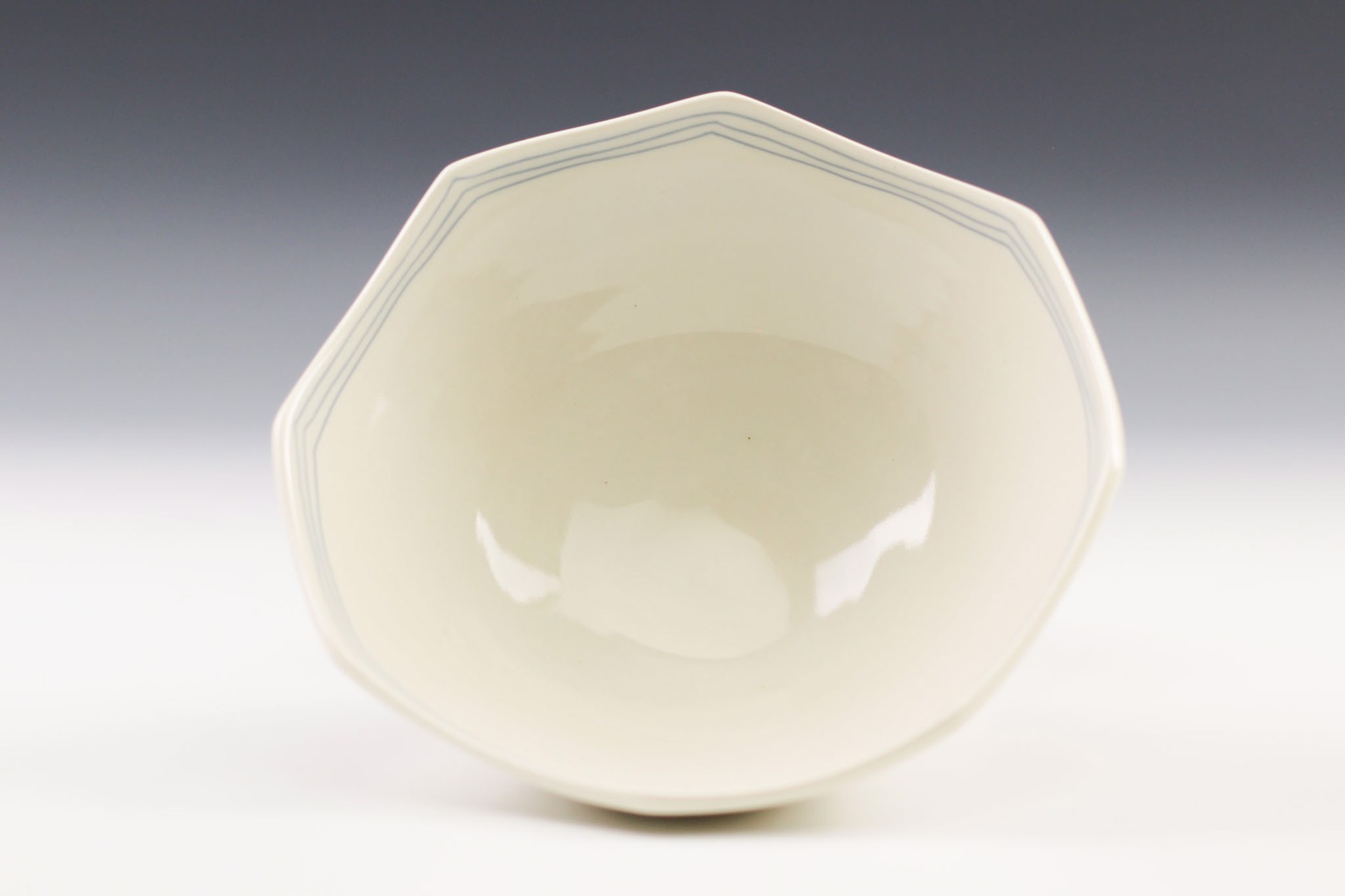 Octagonal Bowl by Rob Cartelli