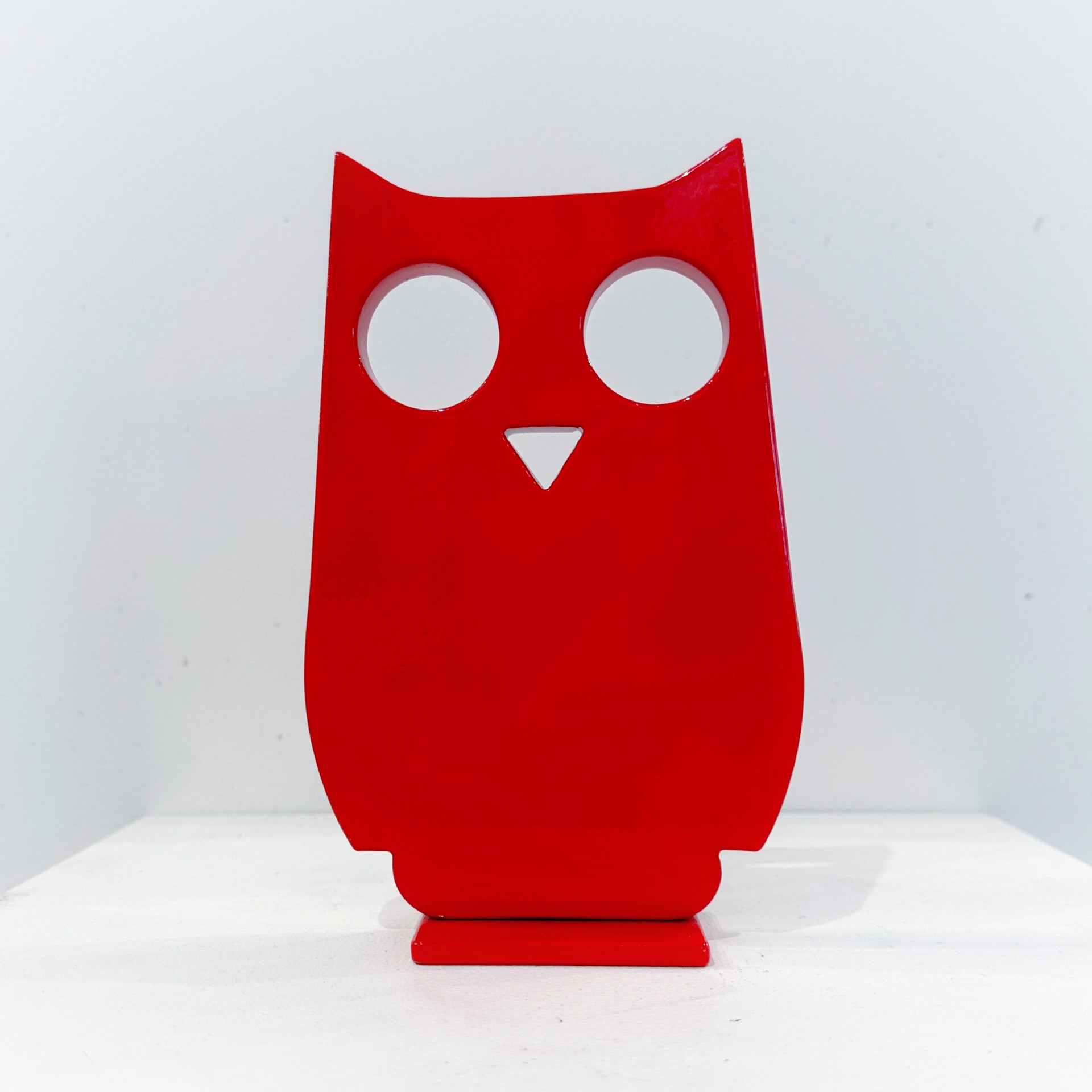 Aluminium Sculpture By Jeffie Brewer Featuring An Owl In Simplified Shapes And Red Finish