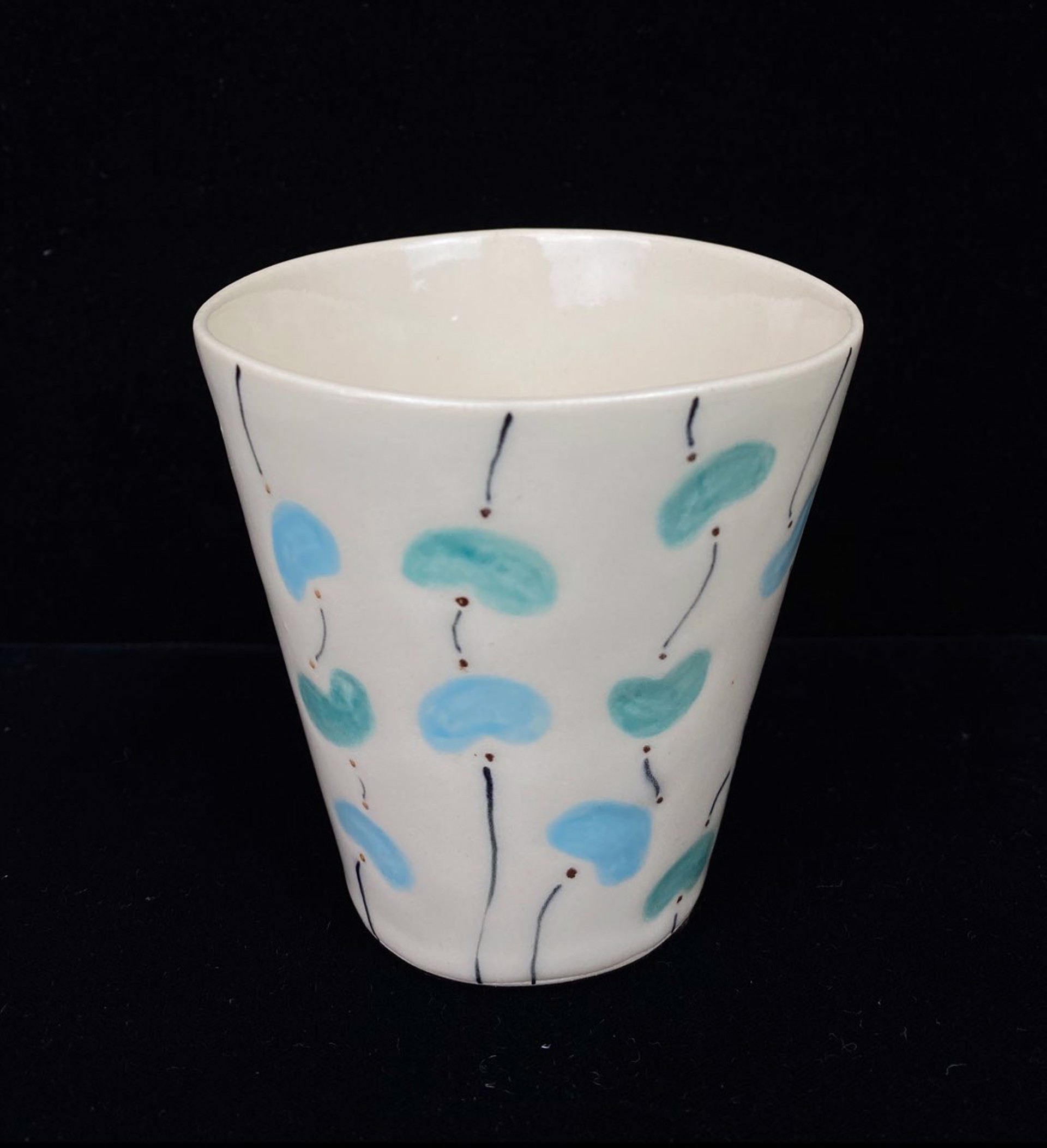 Tall Cup by Mari Kuroda