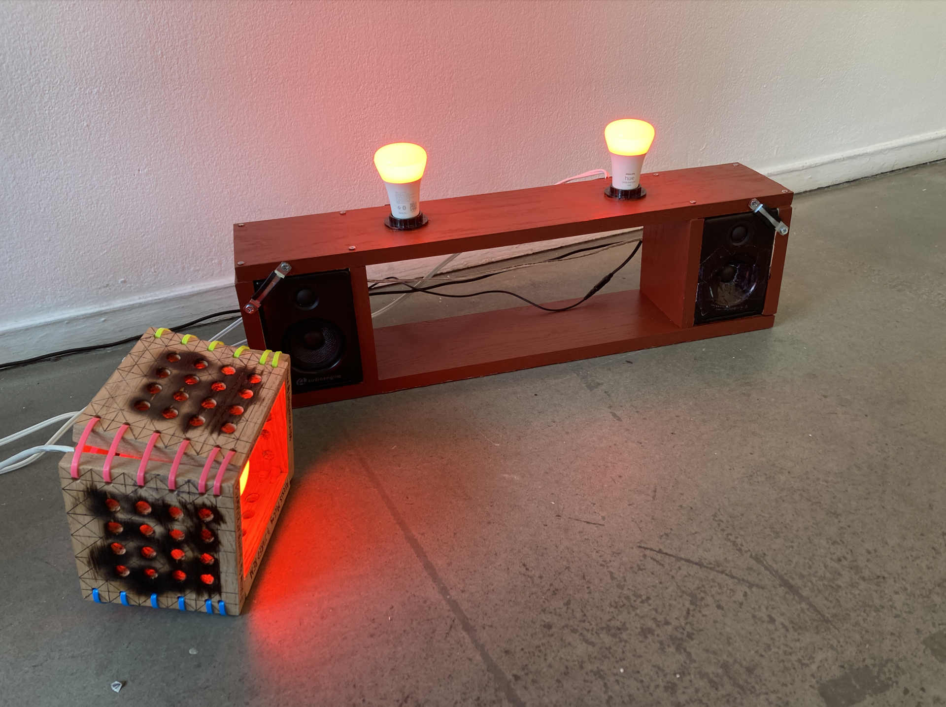 PHILIPS HUE BOOMBOX & DESK LIGHT by Jared Rem