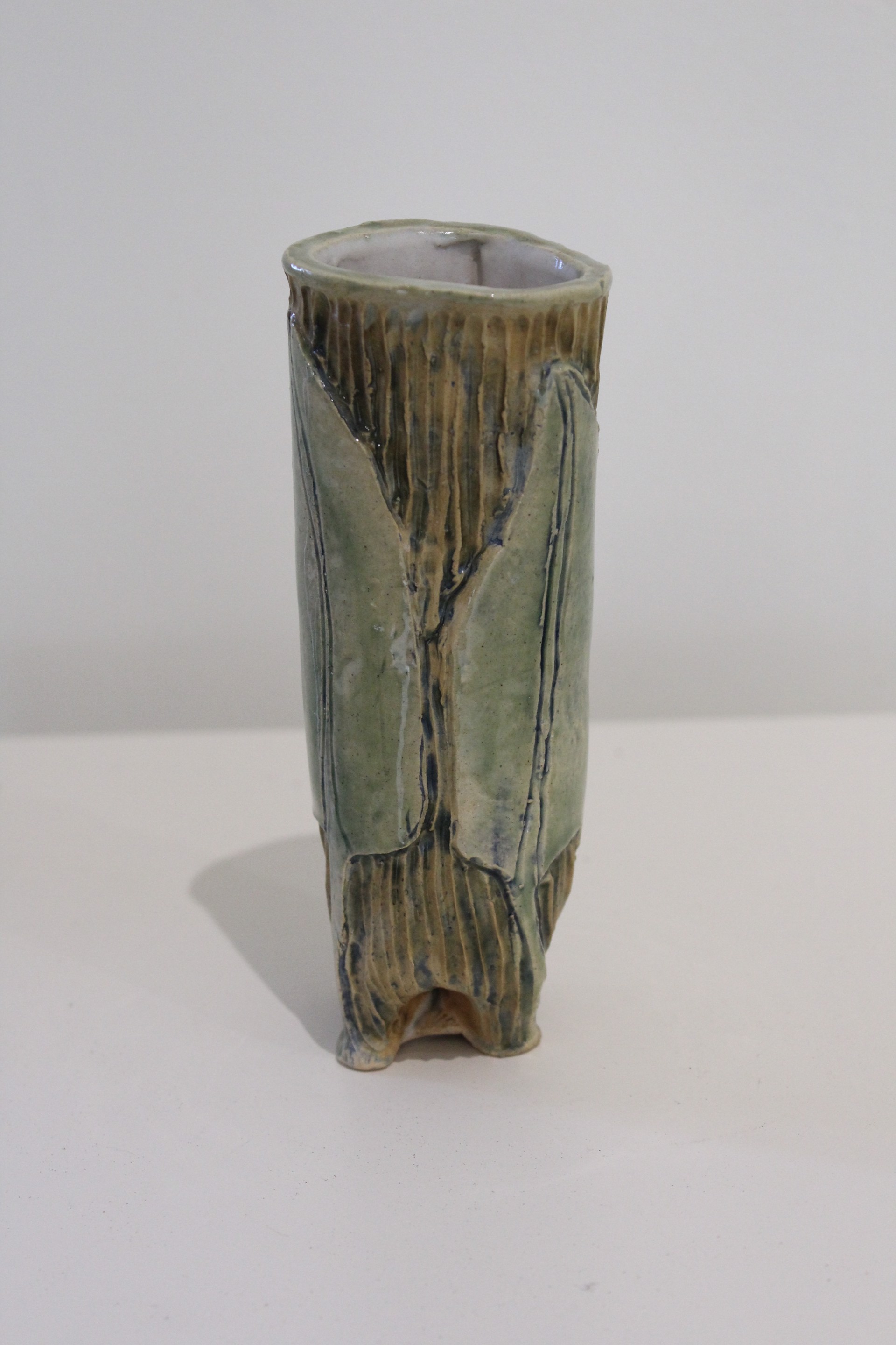 Green Leaf Vase (NB484) by Nini Bodenheimer