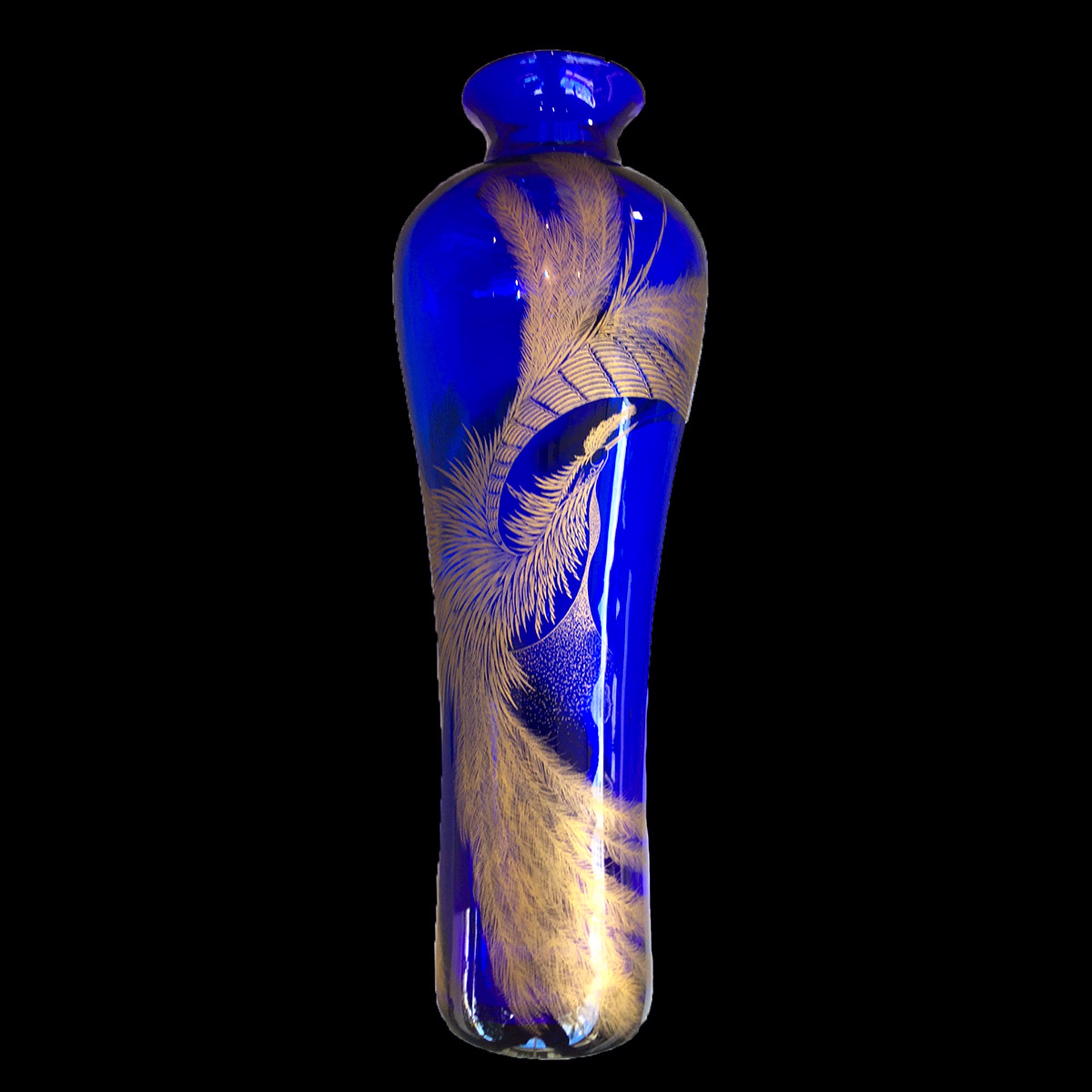 Fantasy Bird Series - Soaring - Glass Etching on Vase by Hisashi Otsuka