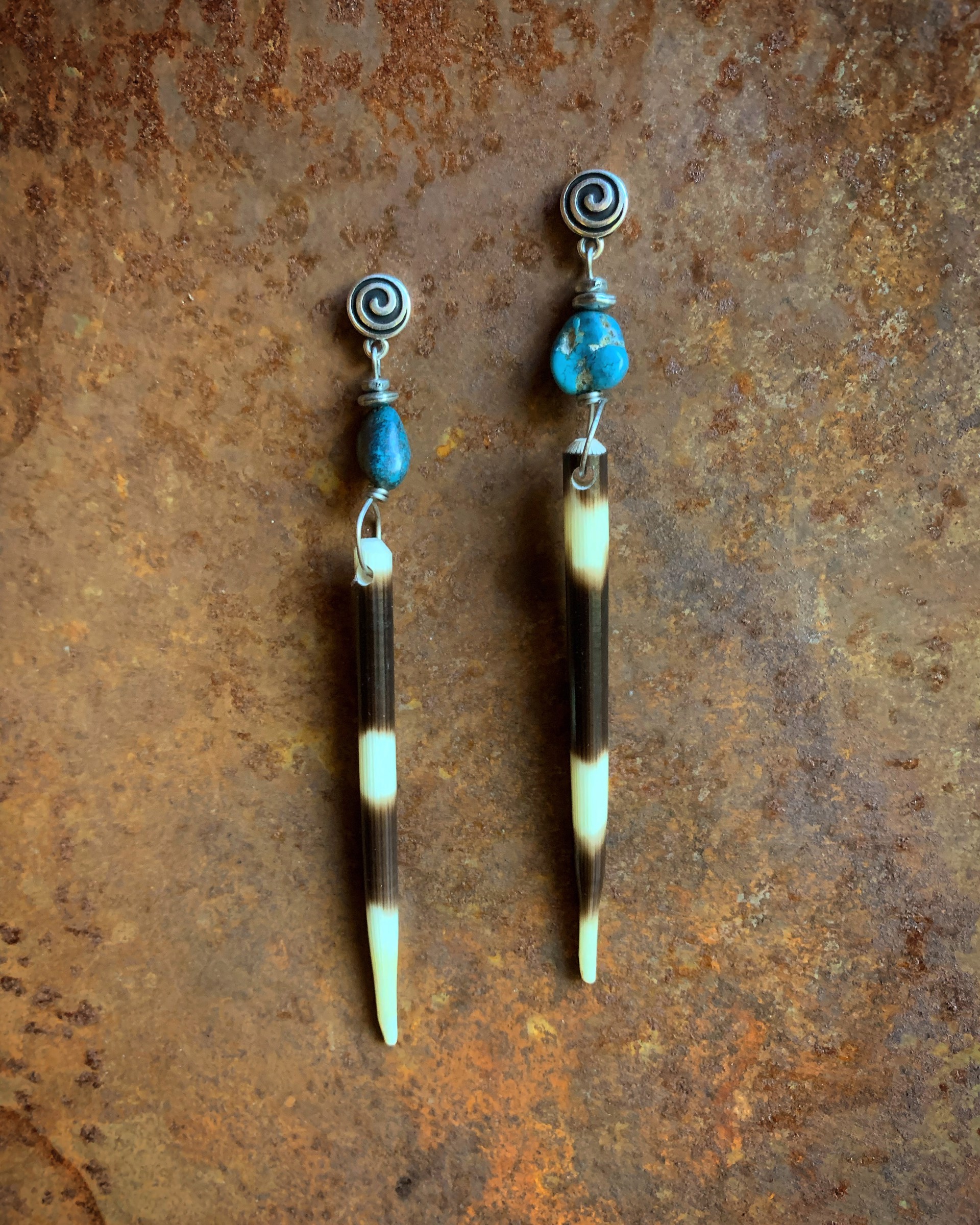 K503 African Procupine Quills with Turquiose by Kelly Ormsby