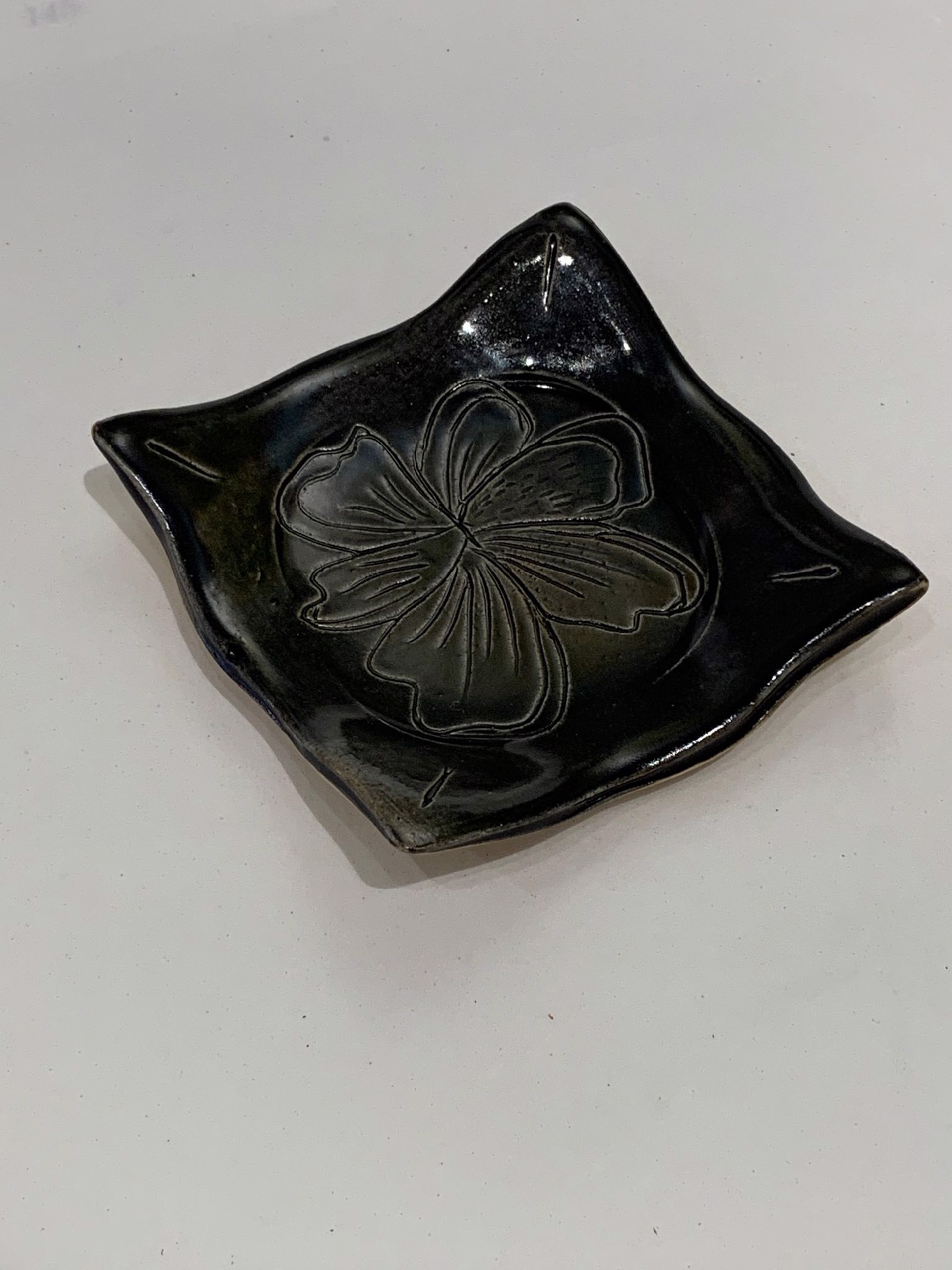 Small Flower Dish Black by YiFenn Strickland